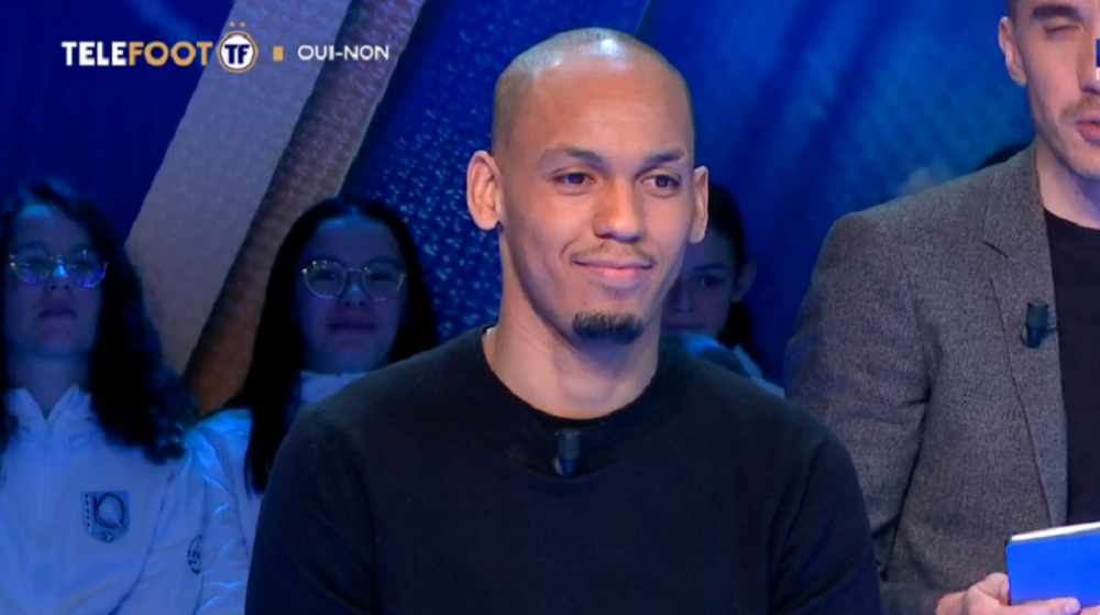 Fabinho voit Mbappé remporter le Ballon d'Or avant Neymar et commente le 4-4-2 du PSG