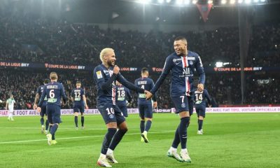 La célébration de Neymar et Mbappé pendant PSG/Saint-Etienne pour répondre à la polémique