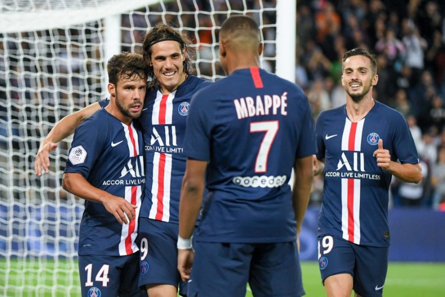 Bernat+Cavani+sarabia+mbappé célébration PSG