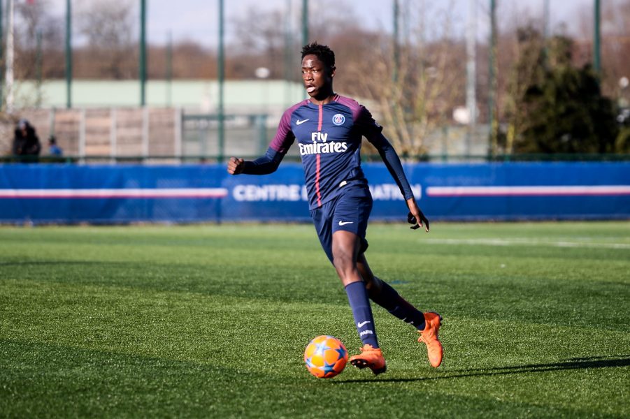 Le PSG compte bien garder son Titi El Chadaille Bitshiabu, indique France Football