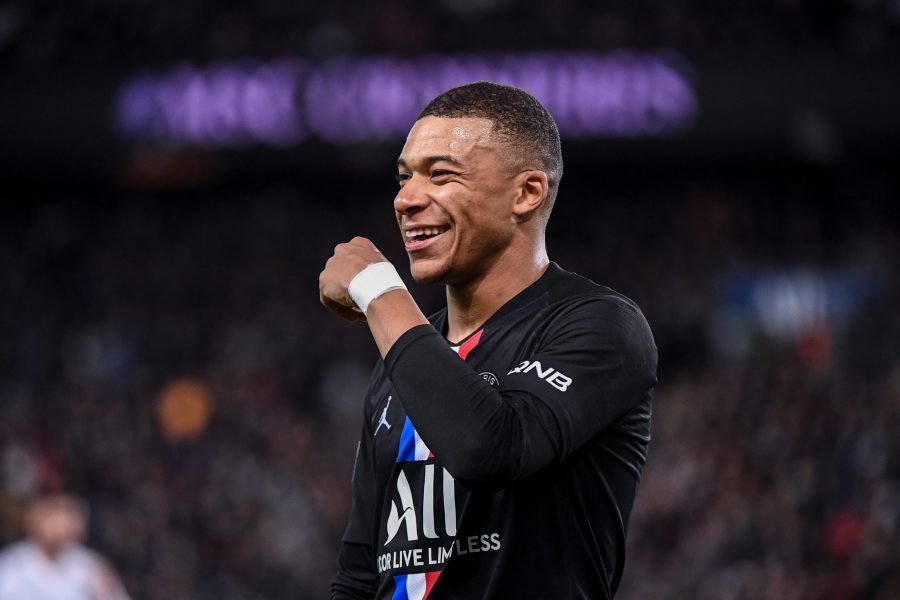 Laurent Perrin souligne que "le grand amour" de Mbappé pourrait être le PSG  