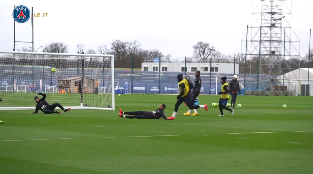 Les images du PSG ce vendredi : entraînement et conférence de presse avant de recevoir Dijon