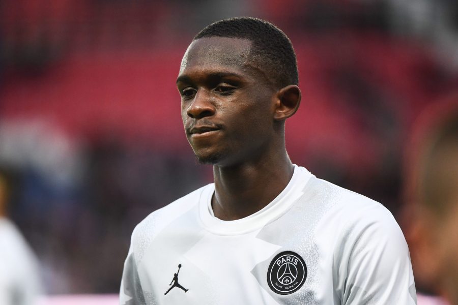 Le Parisien évoque la possible titularisation de Kouassi pour PSG/Dortmund