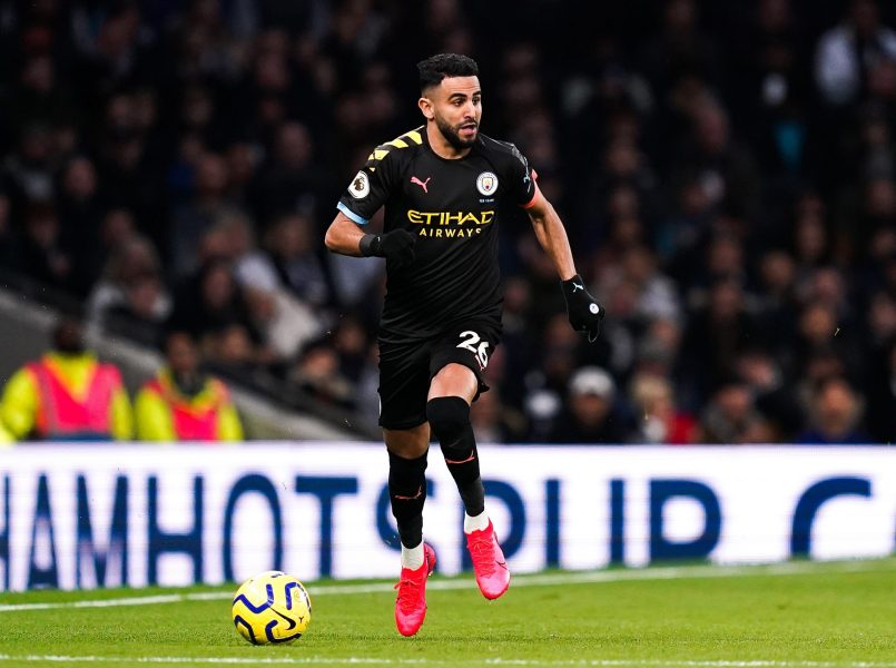 Mercato - Le PSG intéressé par Mahrez, Manchester City a fixé un prix selon Goal