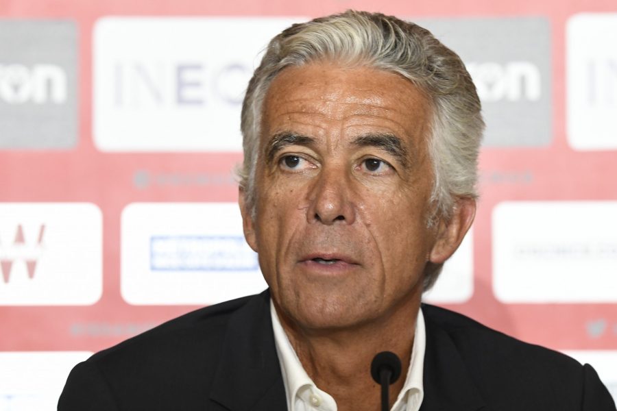 Jean-Pierre Rivère propose de commencer les prochaines saisons de football en février