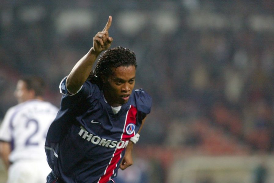 Les meilleurs buts de Ronaldinho au PSG