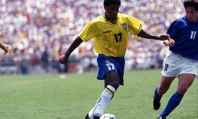 Mazinho "Il n'y en a pas d'autre que Neymar pour remplacer Messi"