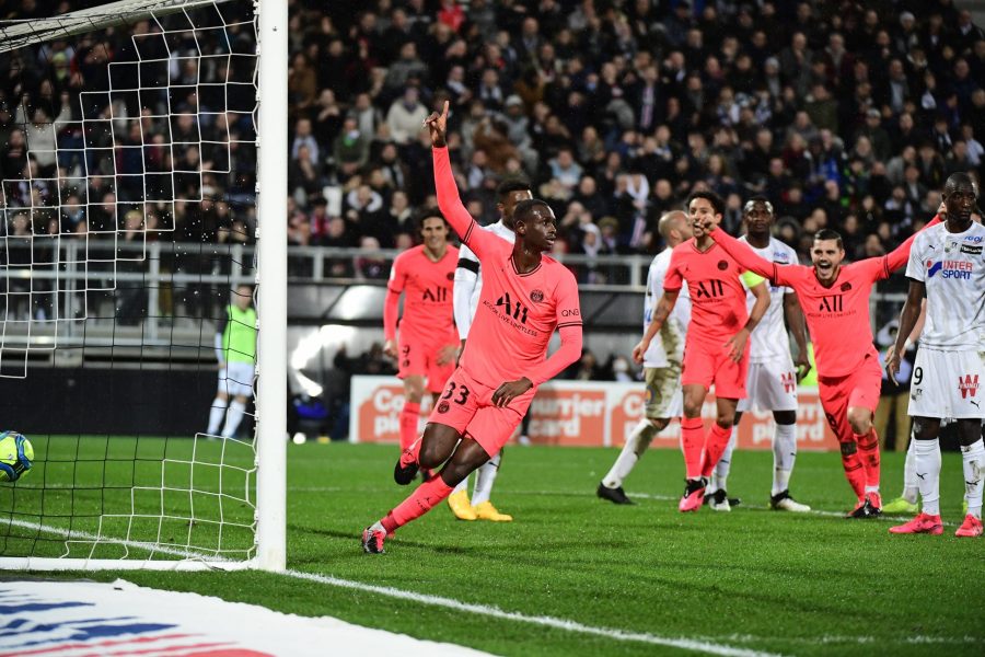 Tanguy Kouassi, les supporters du PSG clairement en faveur d'un contrat professionnel à Paris