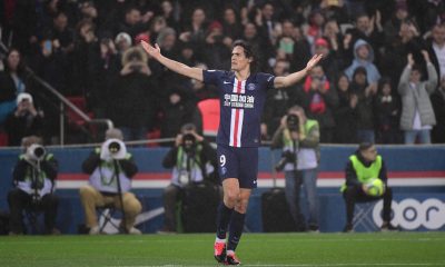 Cavani évoque sa relation avec les supporters du PSG et le chant en son honneur