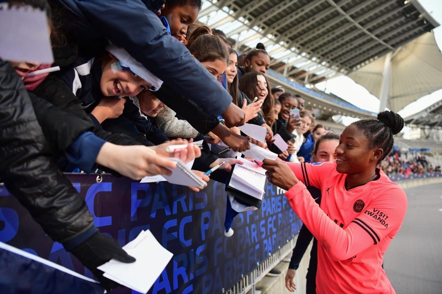 Kadidiatou Diani repousse finalement l'OL pour signer sa prolongation au PSG