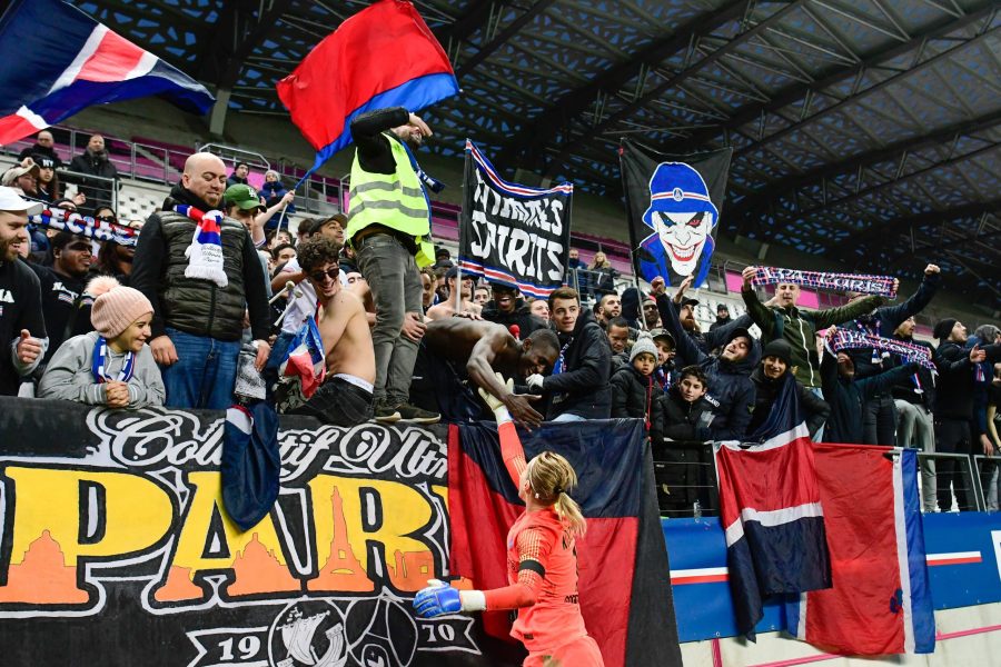 Kiedrzynek "partir du PSG est une déchirure...Les supporters sont à jamais dans mon coeur"