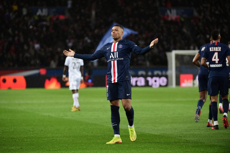 Kylian Mbappé participe à la protestation suite au décès de George Floyd