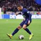 Mbappé évoque ses idoles et son aide pour les jeunes défavorisés