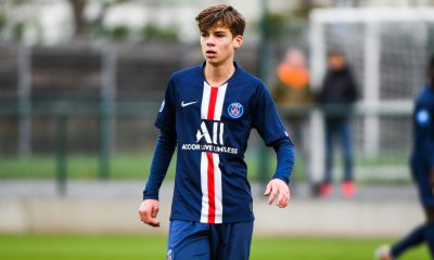 Mercato - Manchester City prêt à faire une offre au PSG pour Michut, annonce Sky Sports