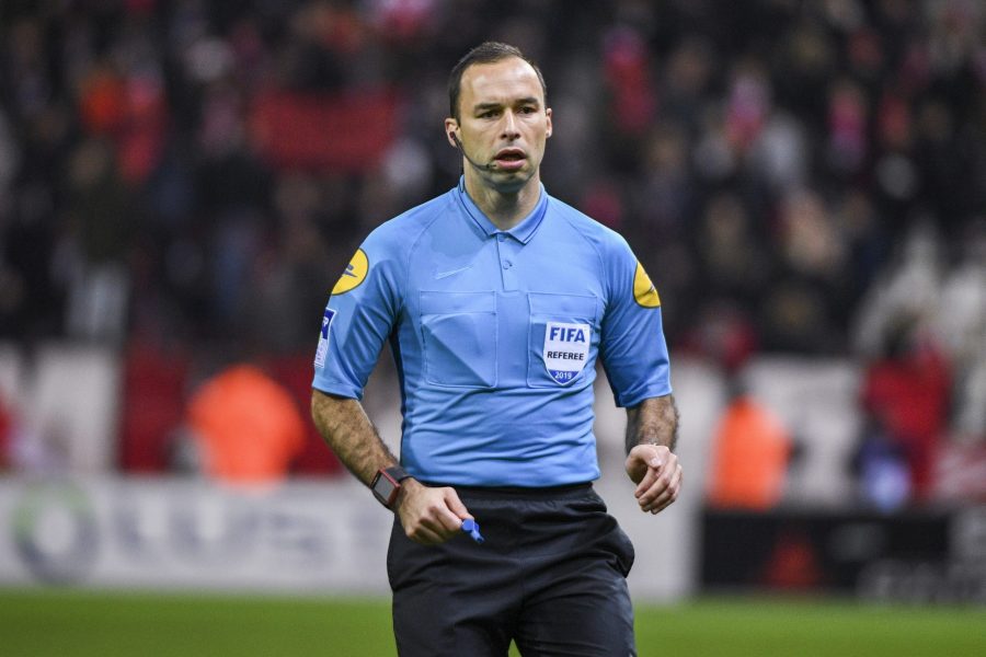 L'arbitre de la finale de Coupe de la Ligue a été désigné, attention aux cartons !  