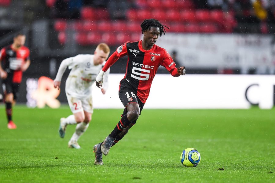 Mercato - Le PSG "suit de loin" Camavinga et Rennes ne veut pas le vendre, selon RMC Sport