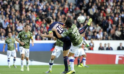 Les images du PSG ce mardi : activités, signature de Simon et geste de Zlatan Ibrahimovic