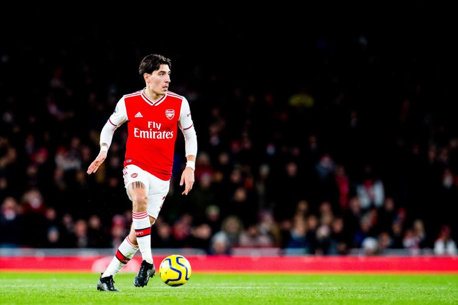 Mercato - Hector Bellerin, le PSG annoncé parmi les clubs intéressés