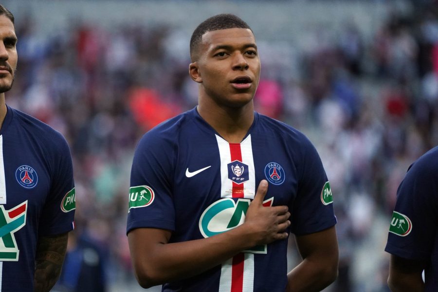 Mbappé devrait être indisponible 10 à 15 jours, assure Le Parisien