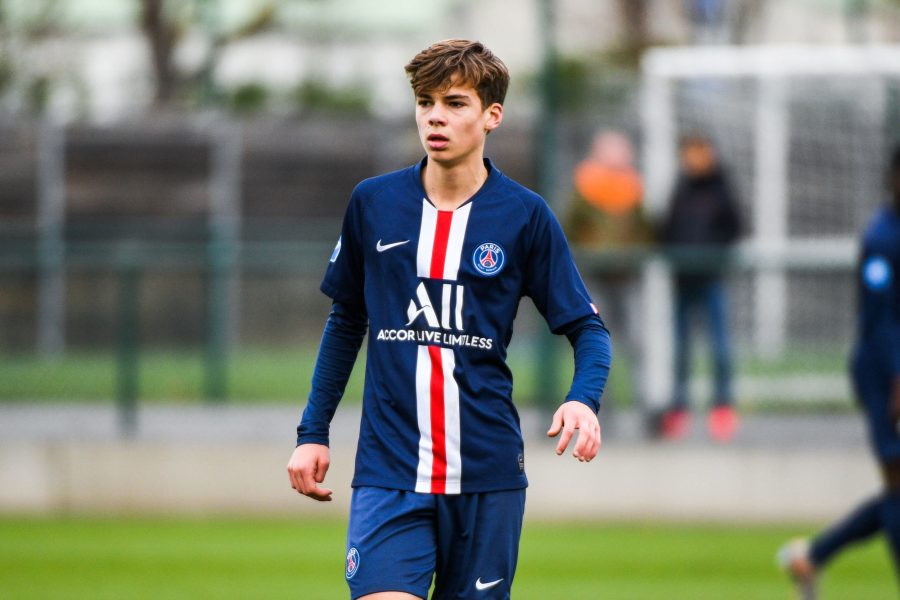 Officiel - Edouard Michut signe son premier contrat professionnel au PSG