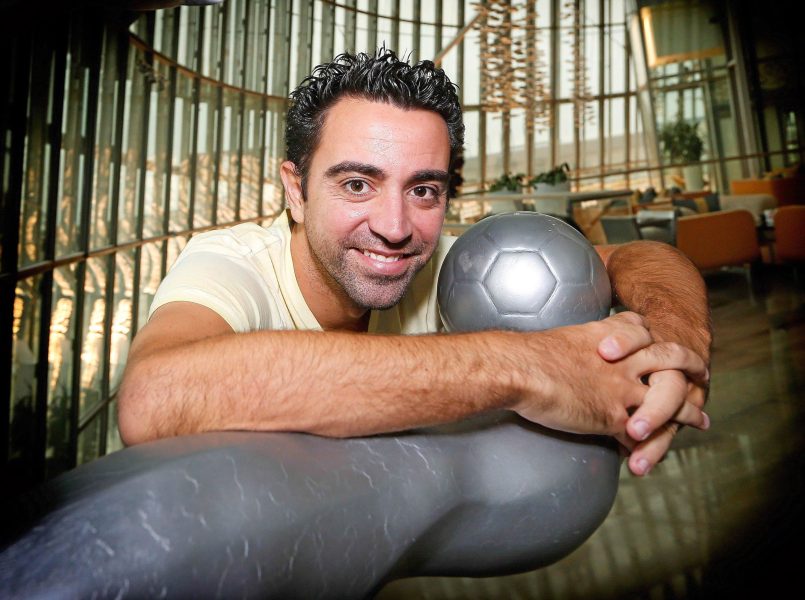 Xavi fait l'éloge de Mbappé qu'il trouve "idéal pour faire des différences."