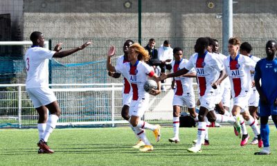 Revivez les dernières semaines au plus près de l'équipe et du staff U19 du PSG