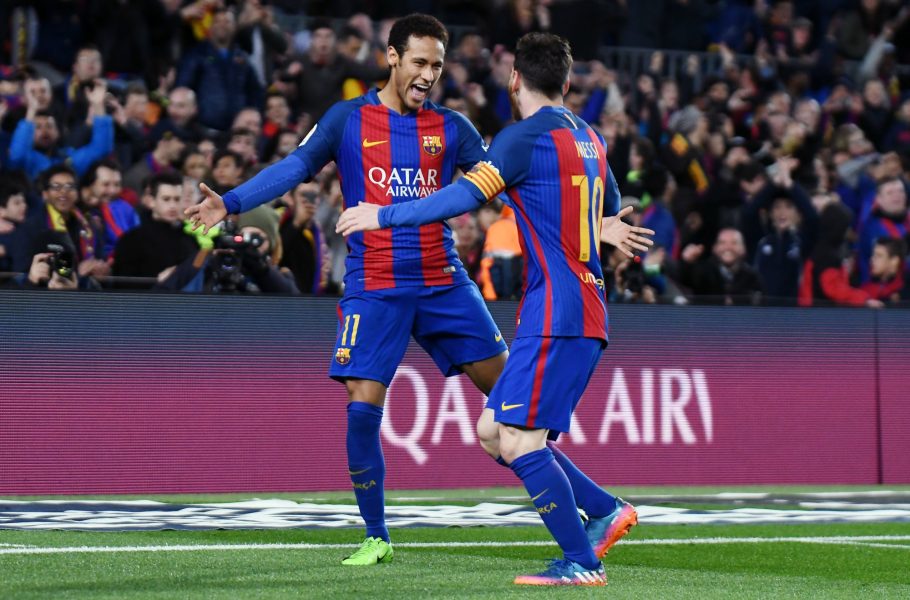 Messi critique le Barça à propos de Suarez, Neymar va publiquement dans son sens