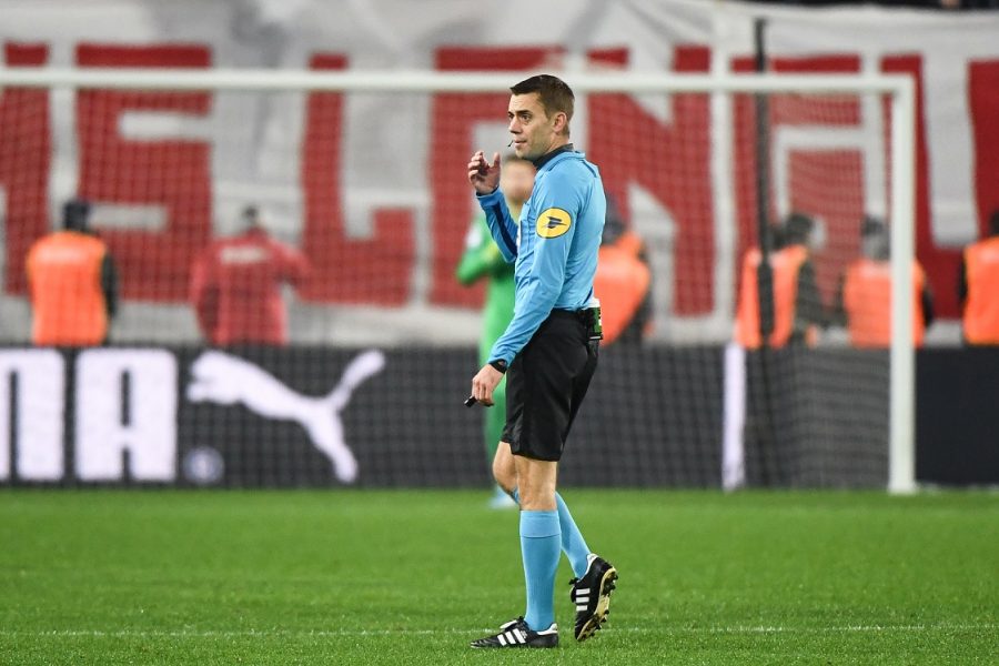 PSG/Lyon - Turpin arbitre du match : peu de jaunes, pas mal de rouges