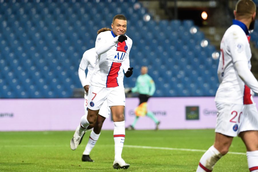 Les 100 buts de Kylian Mbappé au PSG en vidéo !