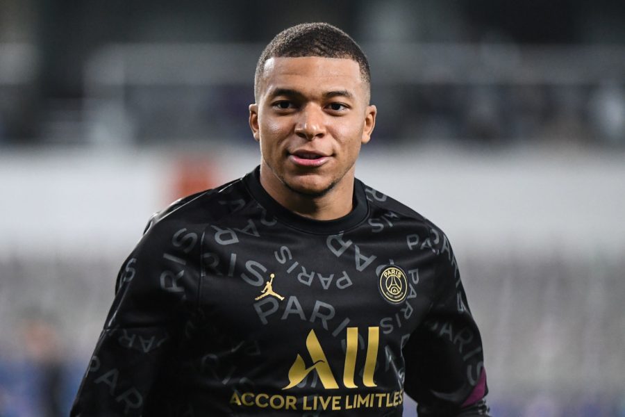 La prolongation de Mbappé au PSG "avance à tout petit pas", annonce RMC Sport