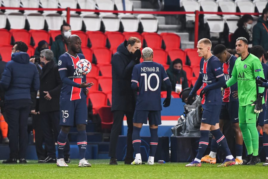 PSG/Istanbul - Tuchel évoque l'arrêt du match, la victoire, Neymar et le schéma en 5-3-2