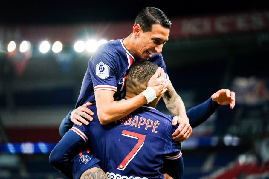 Di Maria en discussion « avancée » avec le PSG, confirme Schira