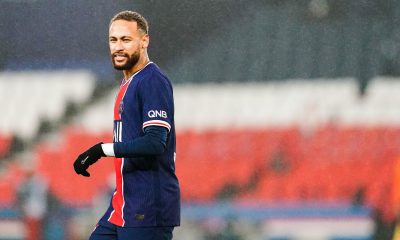 Neymar répond aux rumeurs sur sa fête "pas pour 500 personnes" avec le sourire  