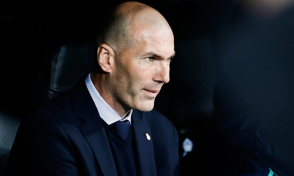 Zidane et le PSG, Le Parisien dévoile les dessous d'un été agité