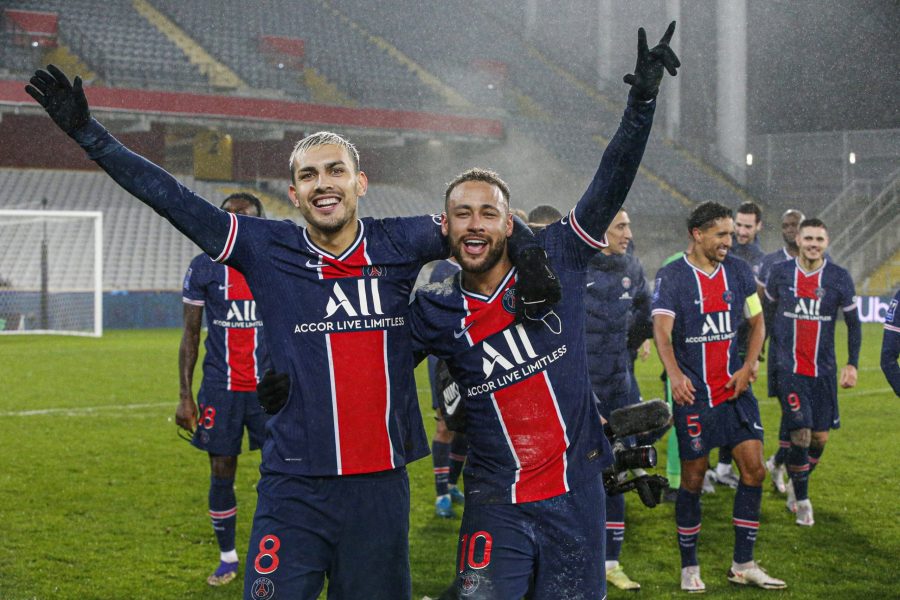 celebration victoire paredes & neymar