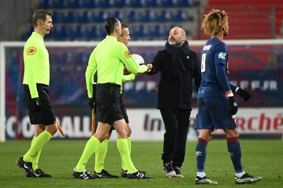 Caen/PSG - Dupraz critique l'arbitre et lance "Je ne veux pas pleurer, je laisse ça à Neymar"