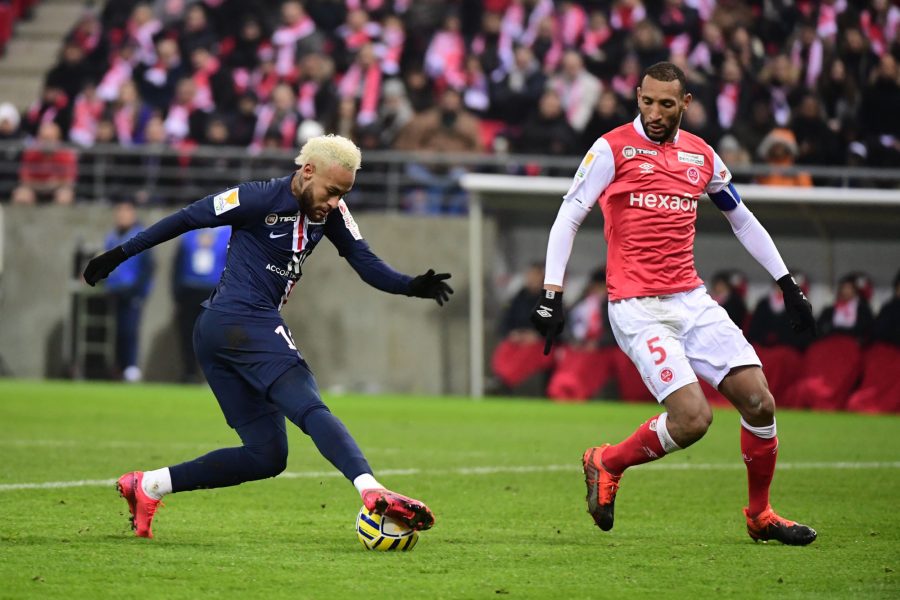 Abdelhamid pense «qu’il y a toujours moyen de bien défendre», contre Neymar