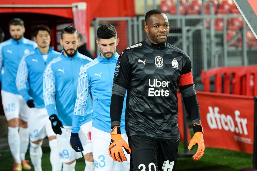 OM/PSG - Mandanda évoque le contexte particulier et des Parisiens "largement favoris"