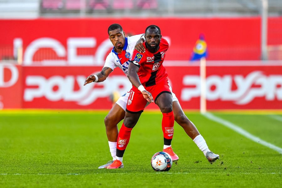 Dijon/PSG - Konaté souligne "on a tous vu que Paris est une grande équipe."