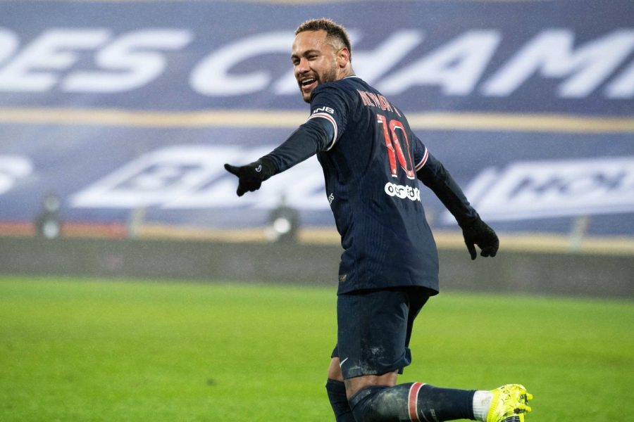 Neymar « C'est une fierté de travailler avec ces joueurs et de faire partie de l'histoire de ce club »