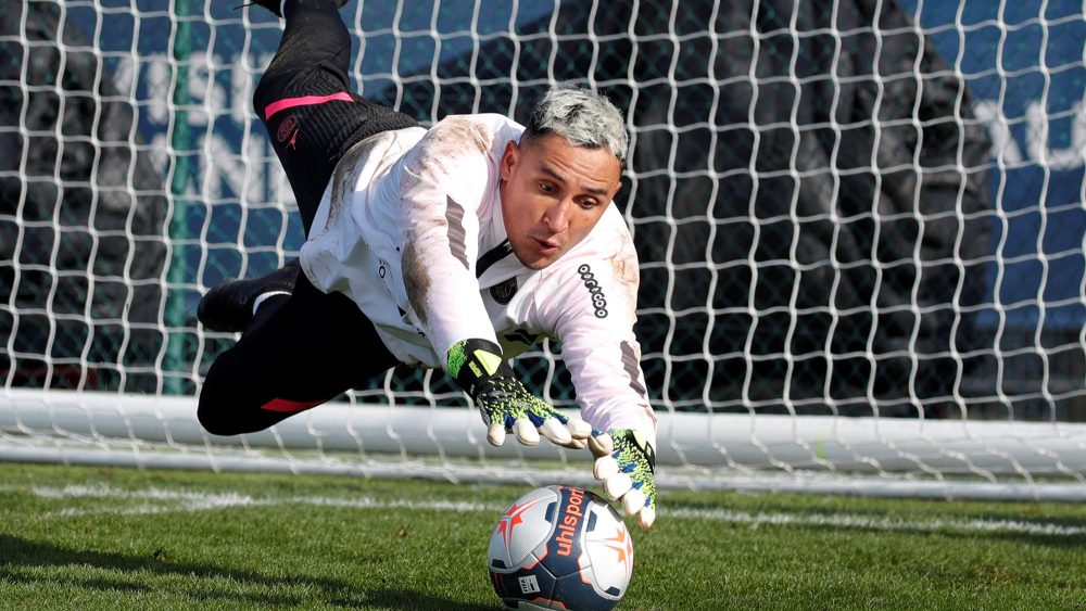 Navas veut « écrire son histoire » au PSG et « gagner beaucoup de trophées »