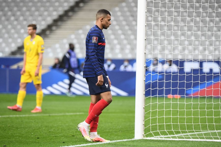 Mbappé devrait «travailler un petit peu pour l’équipe», selon Duluc