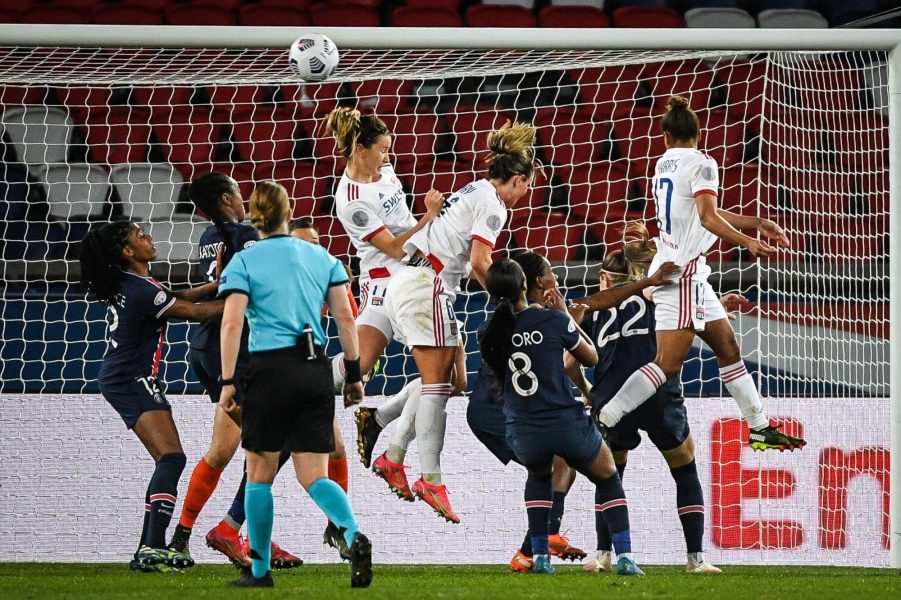 PSG/Lyon - Les Parisiennes concèdent une défaite frustrante à l'aller