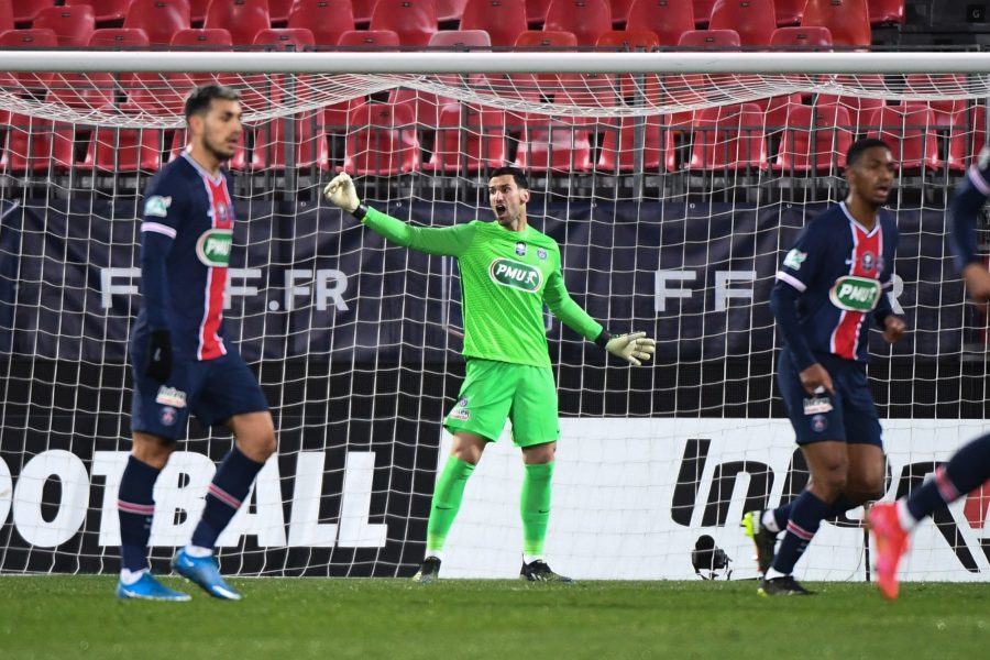 Brest/PSG - Sergio Rico revient sur la victoire et est "très heureux de pouvoir aider"