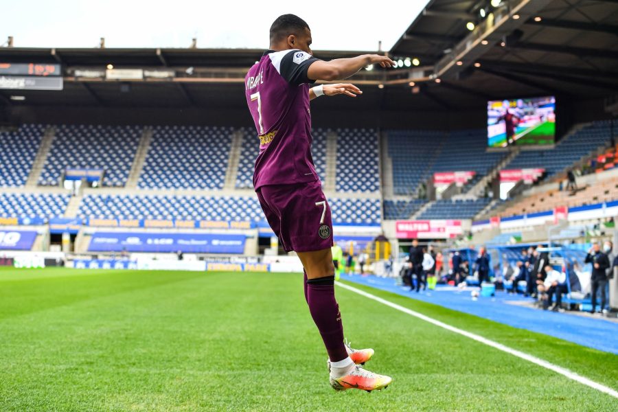 Mbappé s'inscrit encore dans l'histoire du football et du PSG avec la victoire à Strasbourg