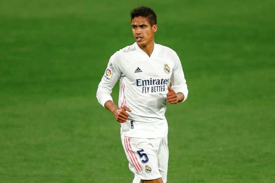 Mercato - Varane préfèrerait Manchester United et la Premier League au PSG