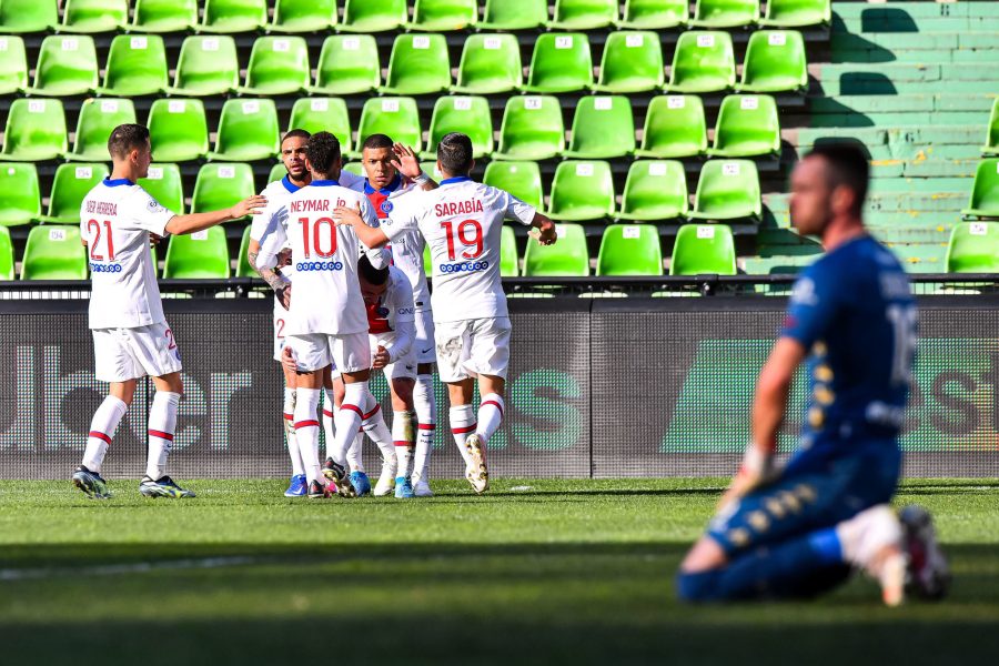 Les images du PSG ce dimanche: Metz/Paris, PSG/Barça et tirage Coupe de France