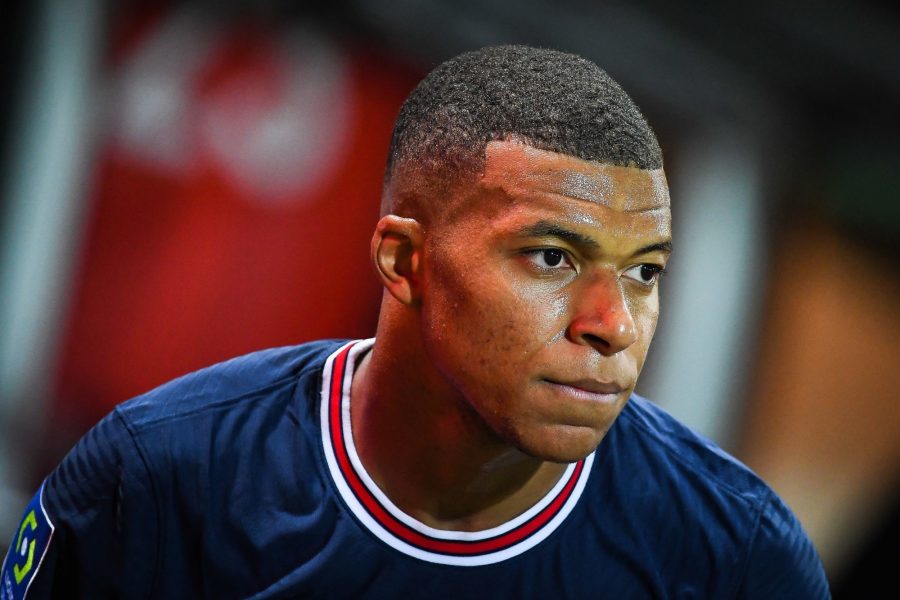 Mbappé ne voudrait pas « qu'on lui fasse porter le chapeau », souligne Sanfourche