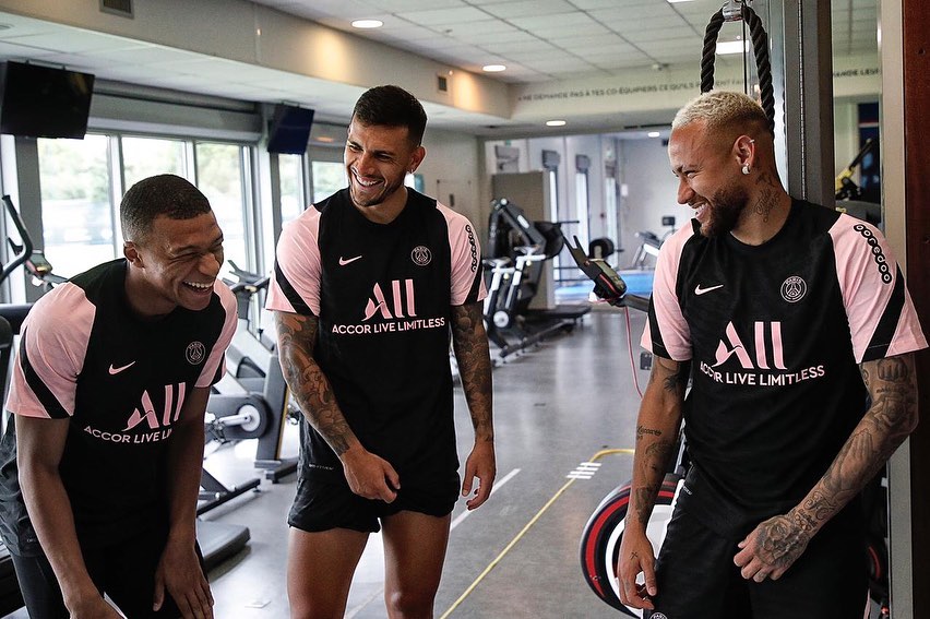 Neymar + Paredes + Mbappe entrainement PSG