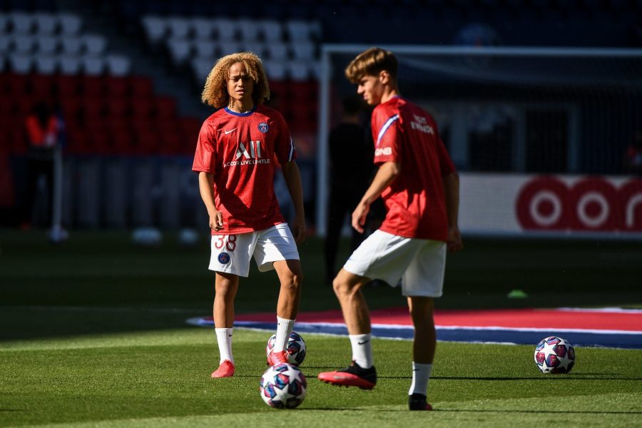 Pochettino enlève "ponctuellement" Simons et Michut de l'entraînement professionnel